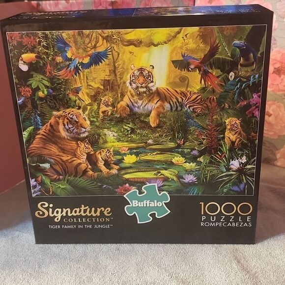 Other - SIGNATURE COLLECTION TIGER FAMILY IN THE JUNGLE PUZZLE